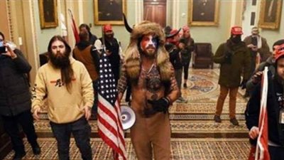 عضو الديمقراطي الأمريكي: ترامب تسبب في حدوث شقاق داخل المجتمع