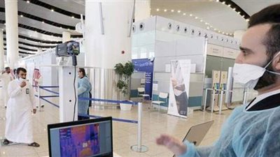 السعودية ترصد 10 إصابات بسلالة كورونا المتحورة