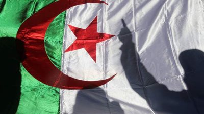 إبطال مفعول قنبلة شمال الجزائر على يد الجيش