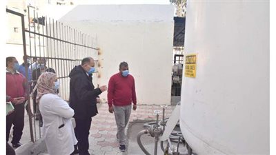 محافظ أسيوط يتفقد شبكات الأكسجين بمستشفى الحميات | فيديو