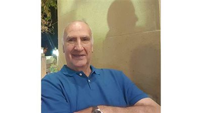 وجه عتابا لقناة الزمالك .. مصطفي يطالب اللجنة الثلاثية بإعادة اسم حلمي زامورا لملعب النادي