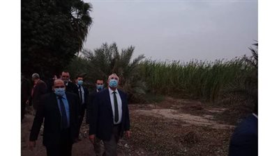وزير الزراعة يجري زيارة مفاجئة لمشتل المنيب ويوجه بضرورة استغلاله