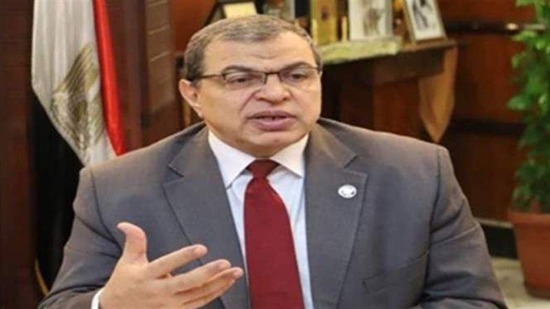 وزير القوي العاملة