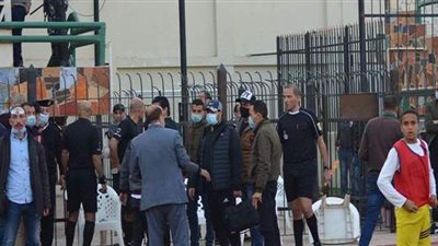 اتجاه لإحالة رضا عبدالعال للجنة الانضباط بعد اشتباكه اللفظي مع جماهير طنطا