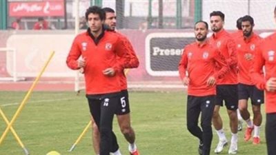 «هاني» ينتظم في المران الجماعي للأهلي