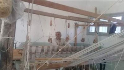 أخميم قلعة النسيج في بلاد الصعيد.. كسوة الكعبة أبرز منتجاتها قديما | صور