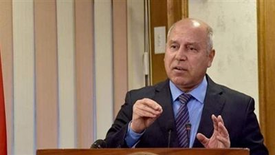 اليوم.. وزير النقل يتفقد مشروع محور ديروط الحر بأسيوط