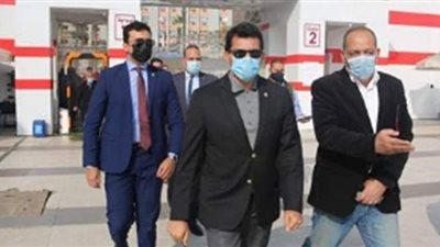 وزير الشباب والرياضة يزور نادي الزمالك.. اعرف التفاصيل | صور