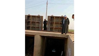 على مدى 12 عاما.. حفرة الموت بطريق مطار سوهاج تصطاد أرواح أهالي جرجا