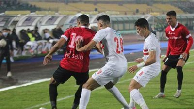 الزمالك يتقدم على طلائع الجيش بهدف أوباما في الشوط الأول | صور