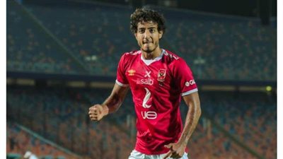 محمد هاني يعود لقيادة الجبهة اليمنى للأهلي أمام الإنتاج