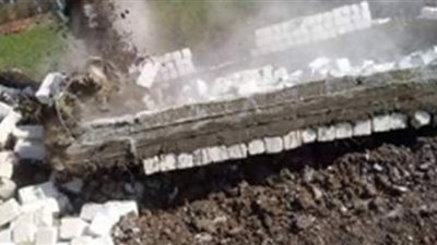 إزالة 8 حالات تعد بالبناء على الأراضي الزراعية في المنيا