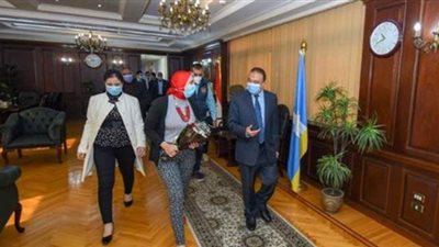 محافظ الإسكندرية بعد شفائه: الإصابة بكورونا صعبة.. وبروتوكول الصحة رائع رغم سعره المرتفع