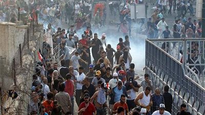 احتشاد المتظاهرين في ساحة التحرير ببغداد | فيديو