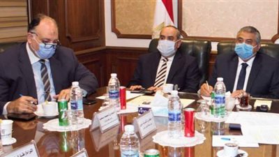 وزير الطيران: القيادة السياسية تولى اهتماما كبيرا بتعزيز التعاون مع السودان