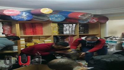 ضبط أدوية ومكملات غذائية مجهولة المصدر بمخزن في طنطا | صور