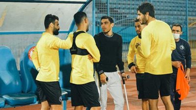 بيراميدز يحمل إصابة محمد حمدي لسوء أرضية ملعب الشرطة