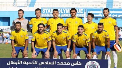 الإسماعيلي يرتدي زيه التقليدي أمام الرجاء