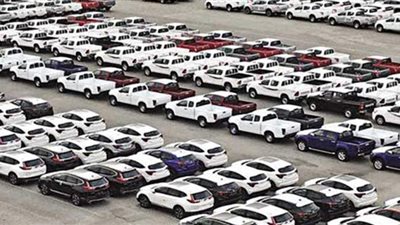 الفسطاط تستقبل 17 ماركة فى مزاد جمارك السيارات بمطار القاهرة الدولي