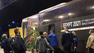 مطار القاهرة يستقبل طائرة خاصة على متنها أمين صندوق الاتحاد الدولي لكرة اليد