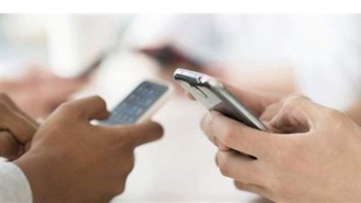 أزمة كورونا تتسبب في إطالة مدد المكالمات الهاتفية للألمان