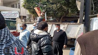 إخلاء الميادين من الباعة الجائلين وتغريم 17 مواطنا لعدم ارتداء الكمامة بالشرقية