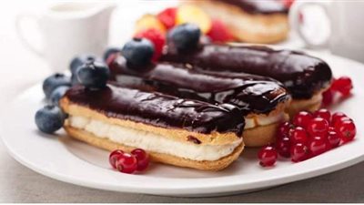 أسهل طريقة لعمل الاكلير | فيديو