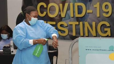 أسوأ أسابيع كوفيد.. تحذير بريطاني من تضاعف أعداد كورونا