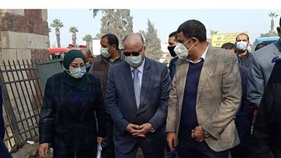 محافظ قنا يتفقد المنظومة الطبية بمستشفى قوص المركزي