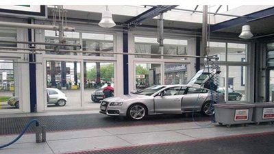 طرق غسل العربات فى أكبر مغسلة للسيارات في العالم | فيديو