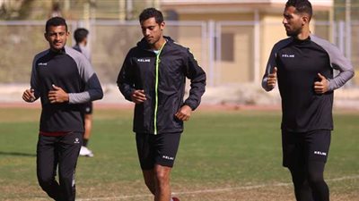 أحمد ياسر ريان يشارك بأول مران ضمن لاعبي سيراميكا | صور