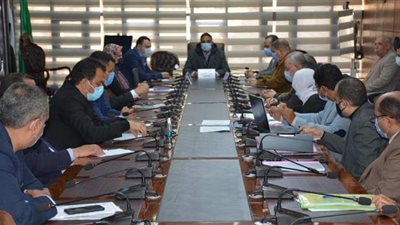 محافظ الدقهلية يناقش خطة تطوير 26 قرية بمركز شربين | صور