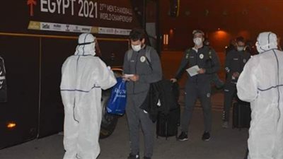 20 صورة ترصد وصول منتخبات كأس العالم لمطار القاهرة وإجراء مسحات 