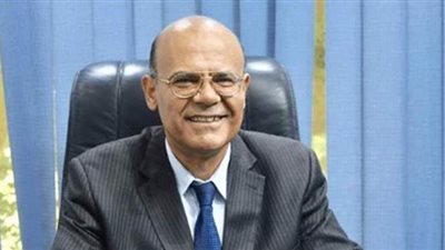 أستاذ مناعة: 