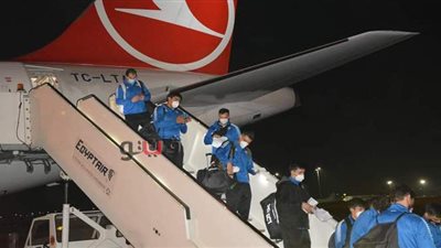 مطار القاهرة يستقبل بعثات منتخبي بيلاروسيا وتشيلي للمشاركة ببطولة اليد | صور