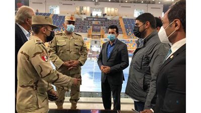 ‎وزير الرياضة يتفقد استعدادات الصالة المغطاة بالعاصمة الإدارية لمونديال اليد