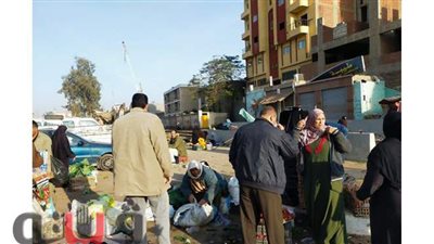 فض سوق عشوائي بفاقوس في الشرقية
