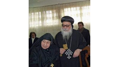 البابا تواضروس يعزي أسقف ملوي في وفاة شقيقته الراهبة «يوستينا أبوسيفين»