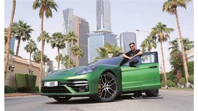 جمعت بين أداء السيارات الرياضية والراحة.. مميزات بورش 2021 |صور