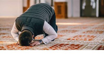 احترس.. تطبيق إسلامى يبيع بيانات 10 ملايين مستخدم لـ