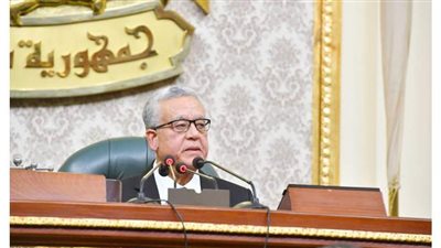 حنفي جبالي يرسي تقاليد جديدة مع النواب: التزامنا بمواعيدنا بـ