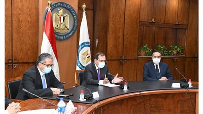 تخفيضات إضافية على سعر وقود الطيران لتصل إلى 15 سنتا للجالون