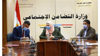 3.5 مليون شريحة محمول لمستفيدي 