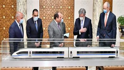 السيسي يستقبل الرئيس والمدير العام التنفيذي لشركة 