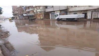 سقوط أمطار خفيفة على مدن ومراكز البحيرة | صور