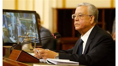 حنفي جبالي يتحفظ على حديث النواب أثناء الجلسة العامة