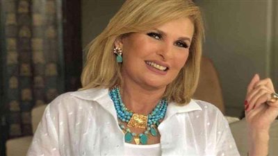 آخرهم يسرا وكرارة والشرنوبي.. نجوم الفن يهزمون كورونا