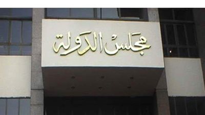 نيابة الزقازيق تحيل موظفا للتأديبية لاستيلائه على مستحقات العاملين