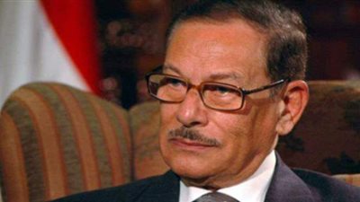 حكايات تنشر لأول مرة عن علاقة صفوت الشريف برجال 