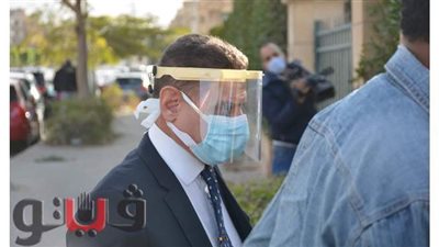 قاضي محاكمات الإخوان يشارك في جنازة صفوت الشريف | صور